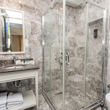 Otel Baron &
