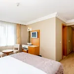 Hotel Baron & Istanbul