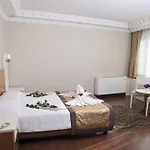 Baron & Szálloda 4*