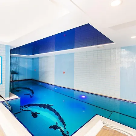 Baron & Hotell 4*