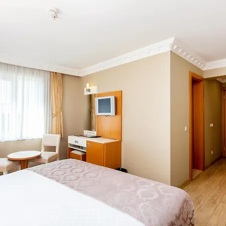 Hotel Baron & Istanbul