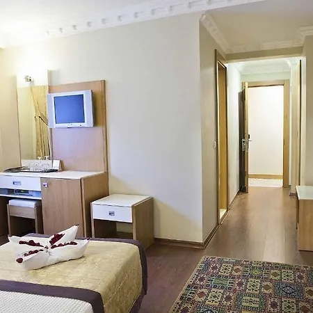 Baron & Hotel 4*