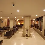 فندق Baron & 4*