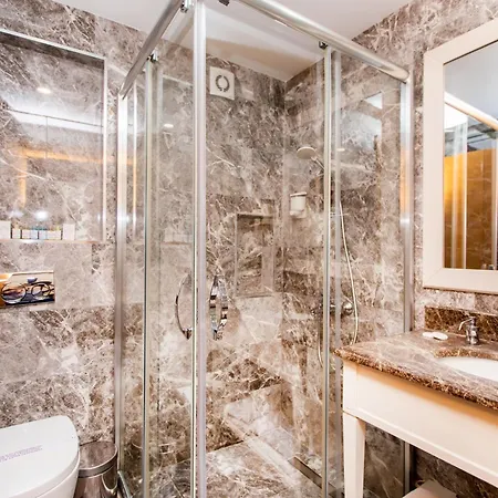 Baron & 4* Istanbul